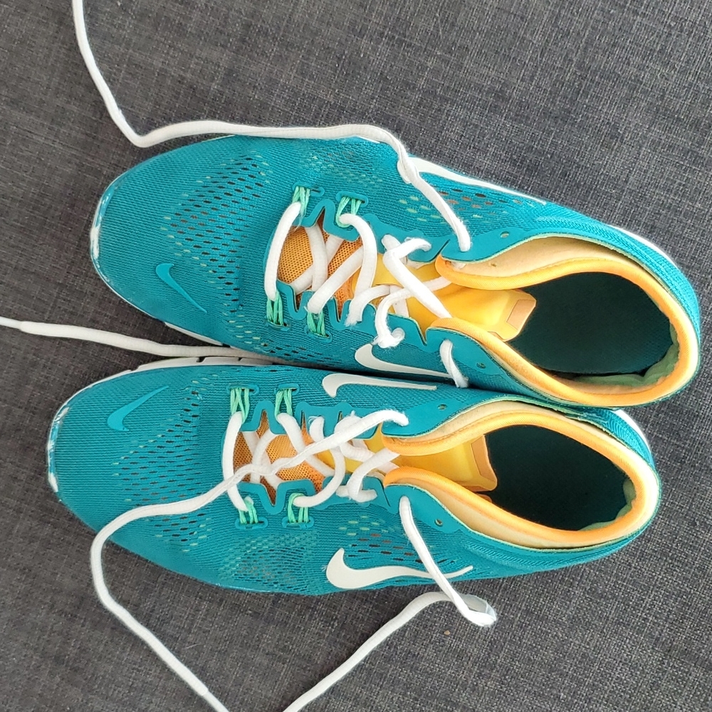 Nike Free 5.0 Running Shoes, Size 7.5